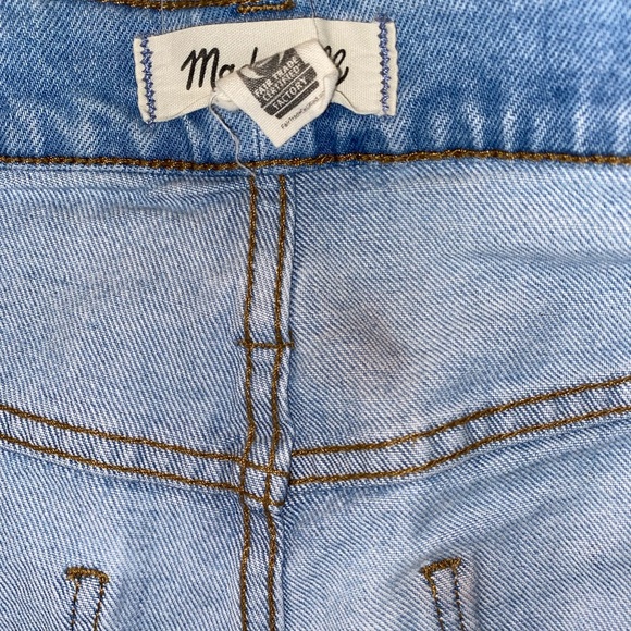 Madewell Classic Straight Jeans in Sayles Wash: Pride Rainbow Selvedge Edition - Picture 9 of 9